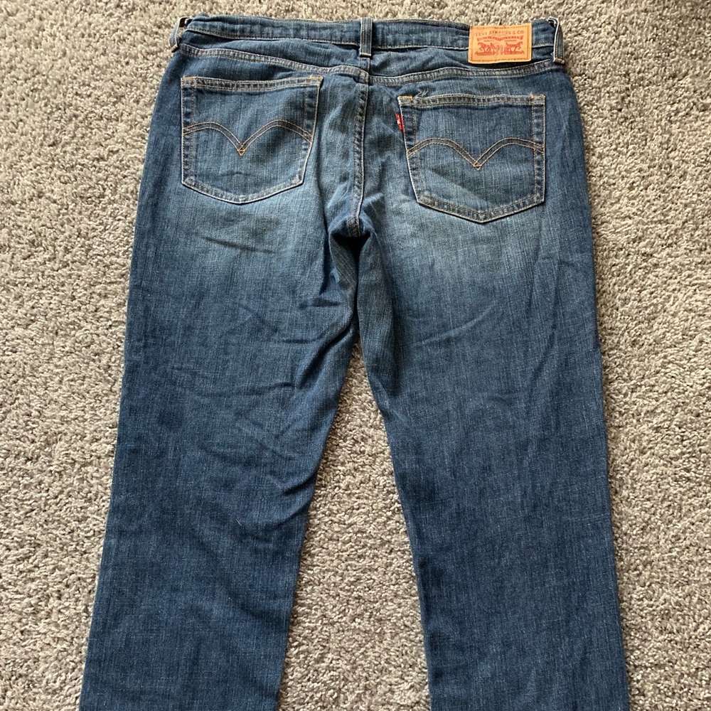 Levi jeans